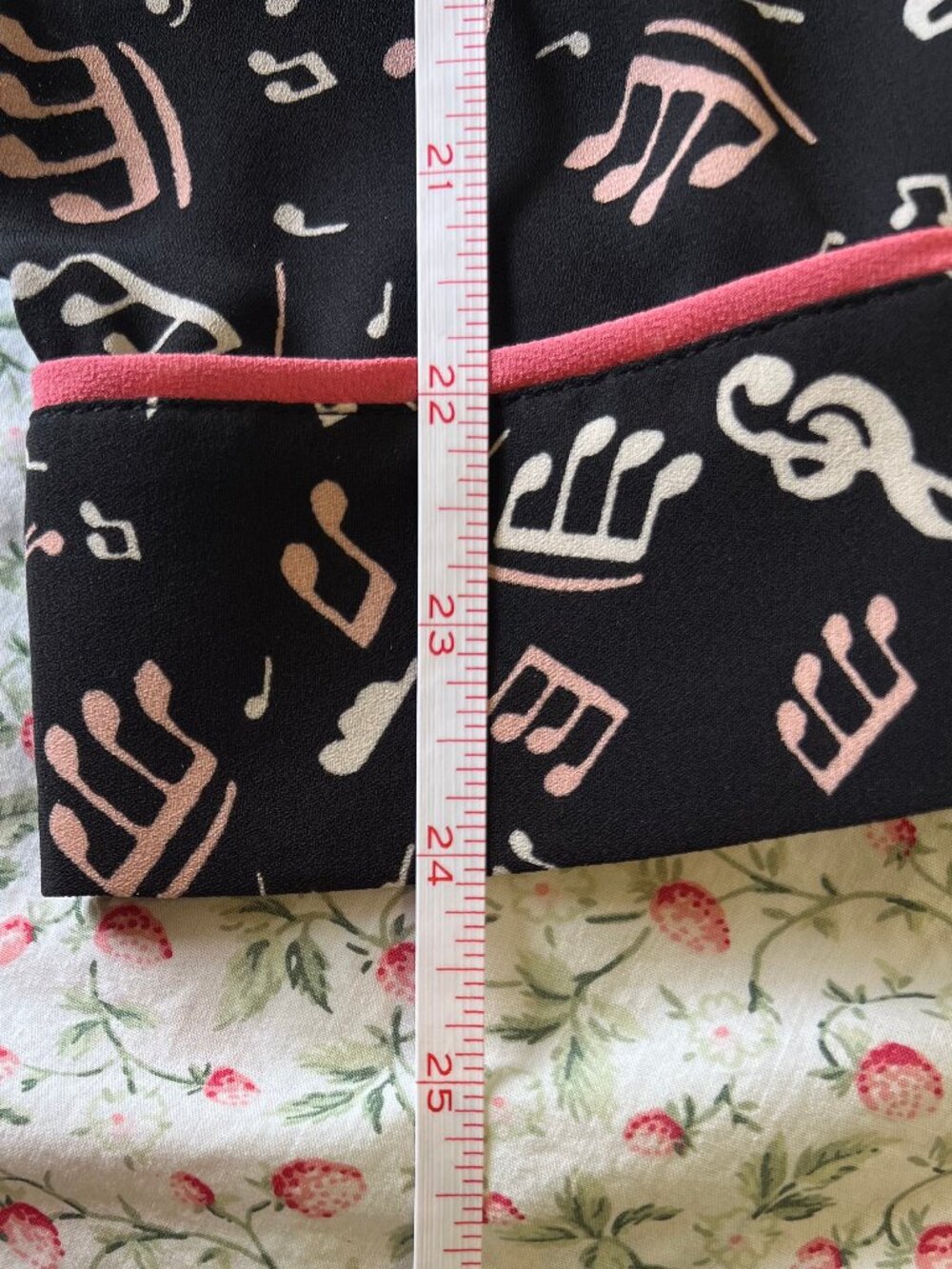 ModCloth Jazz Music Note Women's Blouse w/Tie - Picture 15 of 16